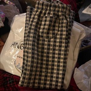 Zara kids Black and tan Plaid knit Pants